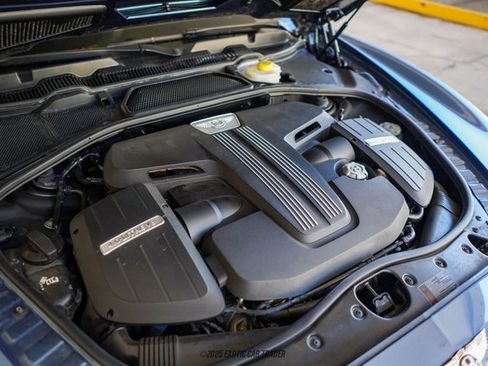 Used 2014 Bentley Continental GT image 24