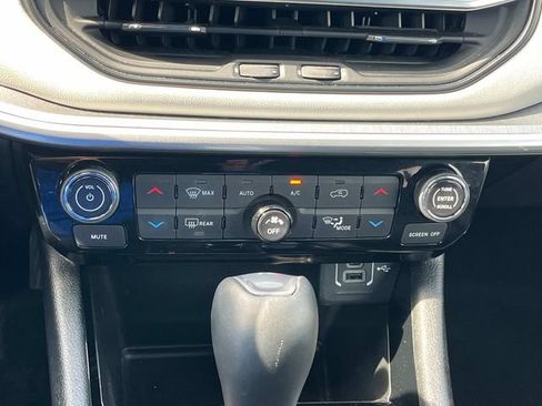 Used 2024 Jeep Compass Limited AWD/4WD image 35