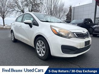 Used 2013 Kia Rio EX video 1