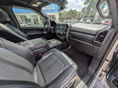 Used 2021 Ford Expedition Max Limited RWD image 8