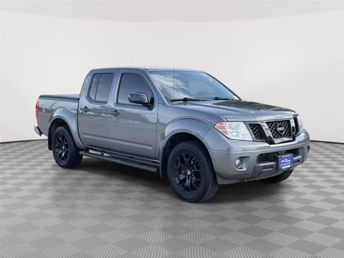 Used 2019 Nissan Frontier SV w/ Value Truck Package AWD/4WD image 5