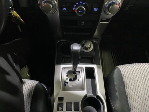 Used 2017 Toyota 4Runner SR5 image 21