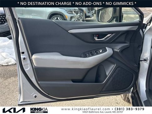 Used 2024 Subaru Outback Premium image 19