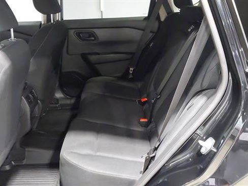 Used 2024 Nissan Rogue S AWD/4WD image 21