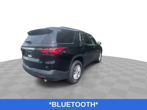Used 2022 Chevrolet Traverse LT FWD image 9