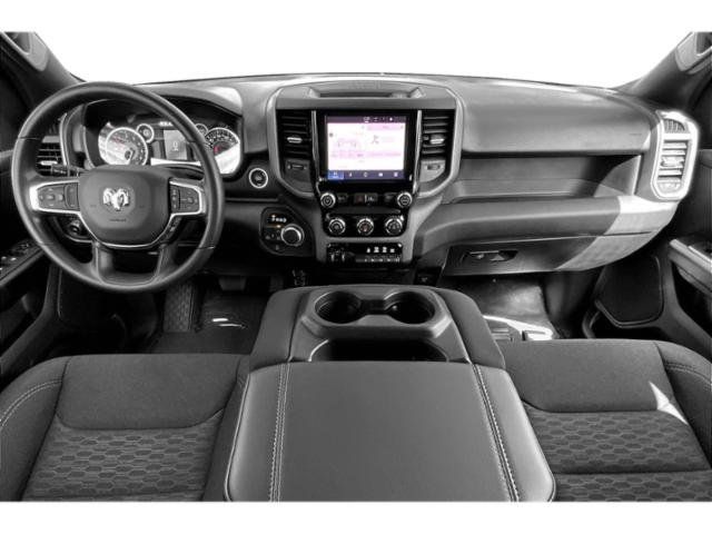 Used 2025 RAM 1500 Big Horn AWD/4WD image 4