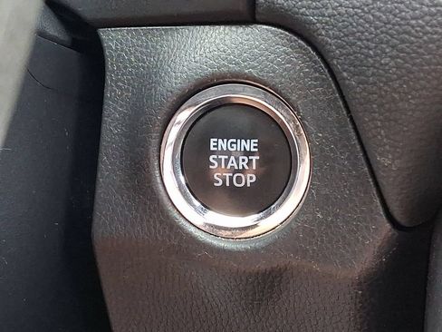 Used 2024 Toyota RAV4 XLE FWD image 26