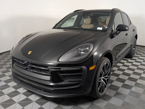 New 2026 Porsche Macan AWD/4WD image 1