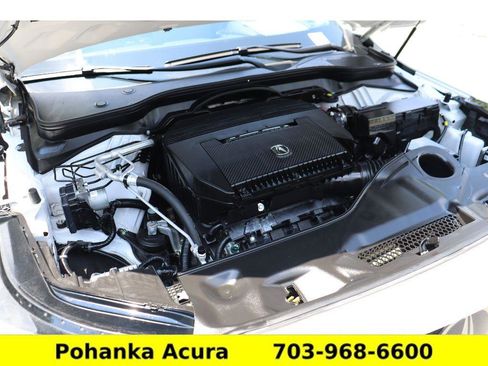 Used 2025 Acura MDX SH-AWD w/ Technology Package image 31