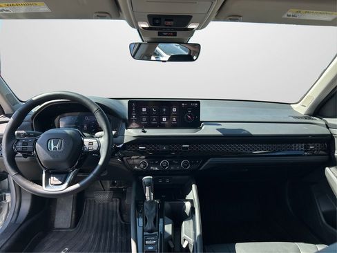 Used 2025 Honda Accord Touring image 28