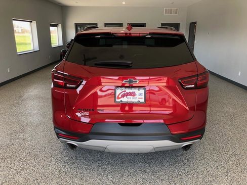 Used 2023 Chevrolet Blazer LT w/ LPO, Black Grille Bar Package image 3