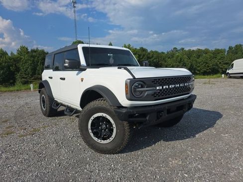 Used 2024 Ford Bronco Badlands AWD/4WD image 1