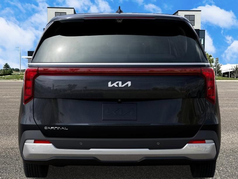 New 2027 Kia Carnival FWD image 13