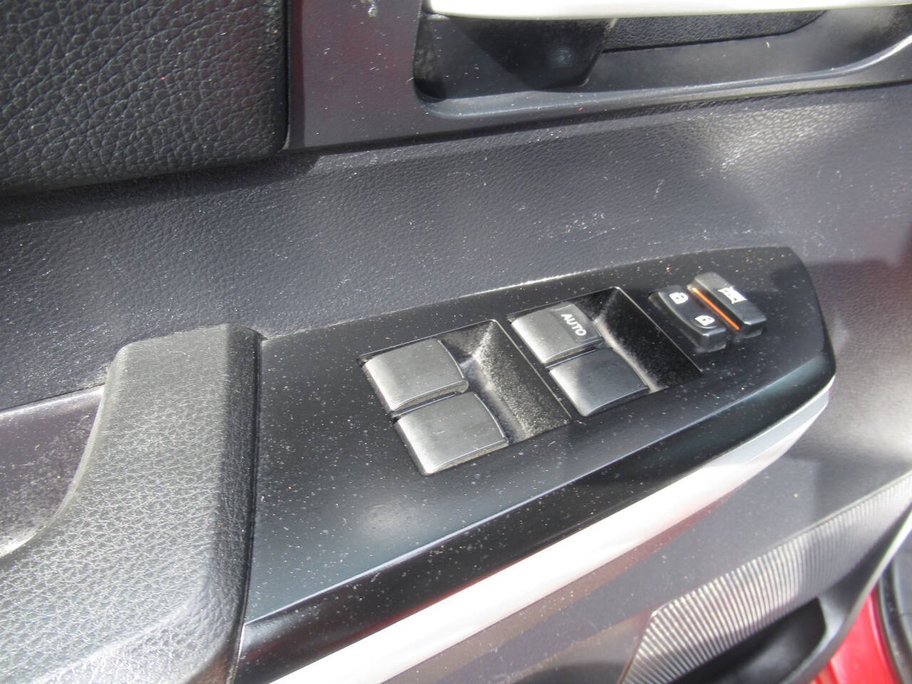 Used 2014 Toyota Tundra SR5 w/ TRD Off Road Package AWD/4WD image 13