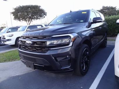 Used 2022 Ford Expedition Limited