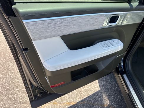 New 2025 Hyundai Santa Fe Calligraphy image 10