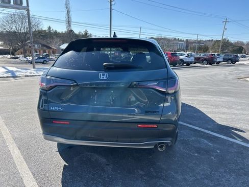 Certified 2024 Honda HR-V Sport image 6