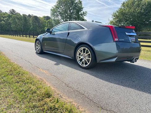 Used 2011 Cadillac CTS V w/ Wood Trim Package image 11