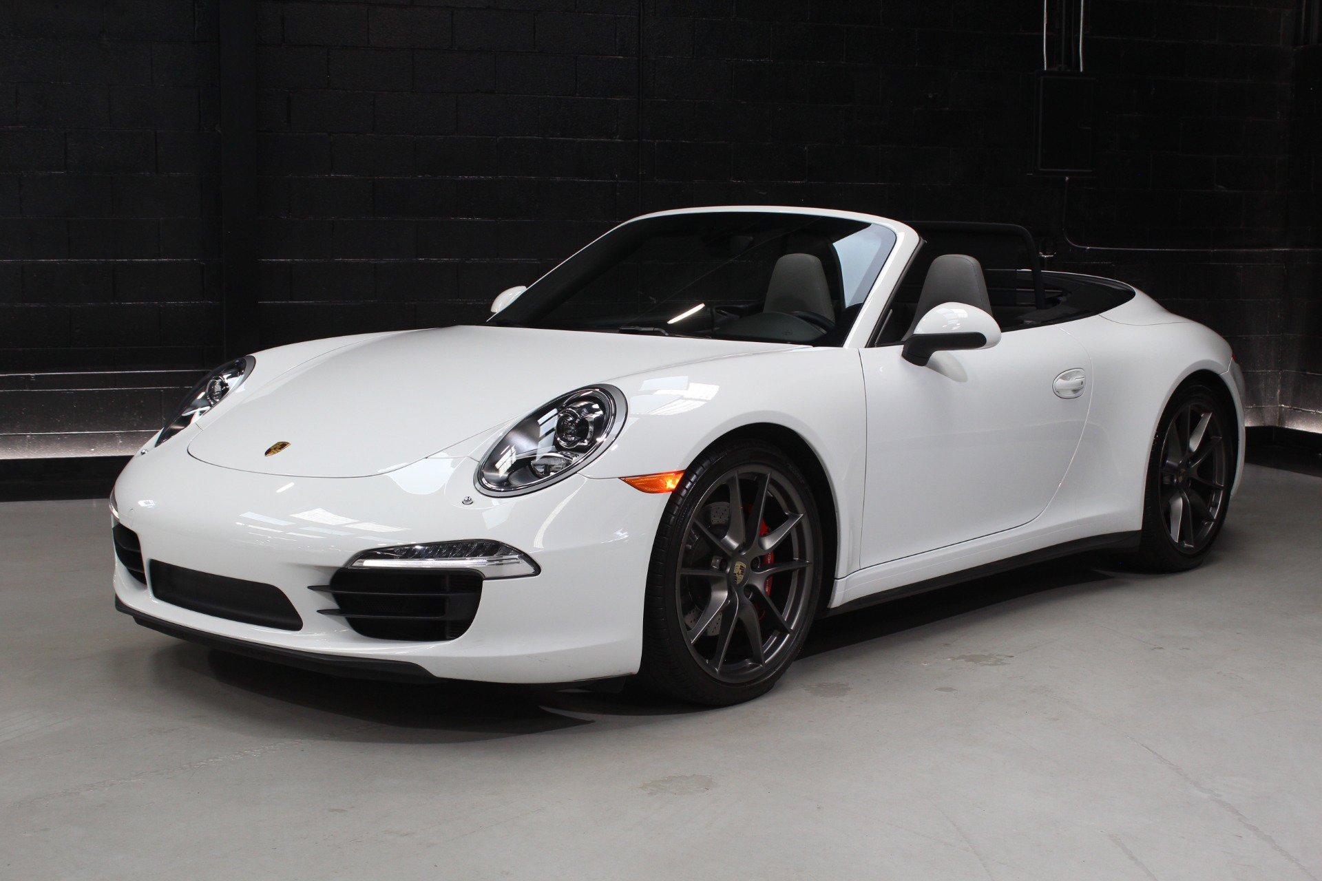 Used 2013 Porsche 911 Carrera 4S AWD/4WD image 4