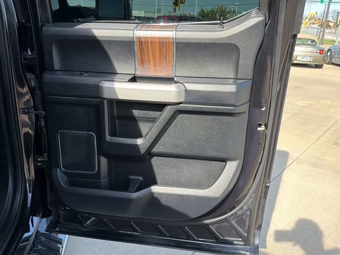 Used 2015 Ford F150 Lariat RWD image 83