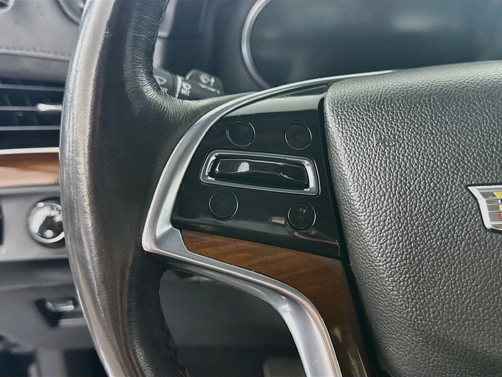 Used 2019 Cadillac Escalade Premium Luxury w/ Escalade Sport Edition RWD image 13