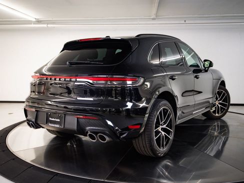 Certified 2024 Porsche Macan AWD/4WD image 7