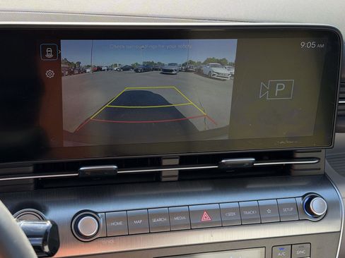 Used 2024 Hyundai Kona SEL w/ Convenience Package FWD image 12