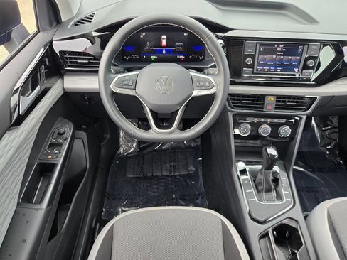 Certified 2023 Volkswagen Taos S FWD image 12