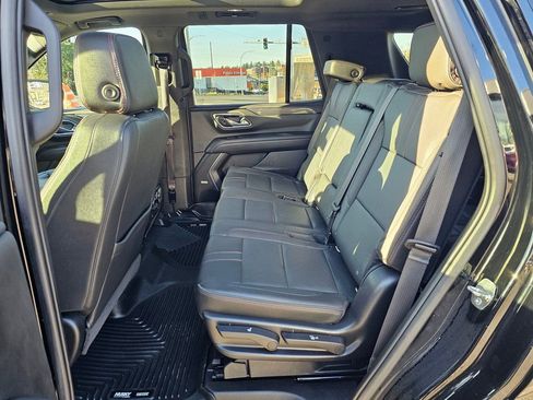 Used 2021 Chevrolet Tahoe RST AWD/4WD image 23