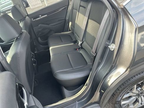 Used 2022 Kia Seltos EX AWD/4WD image 27