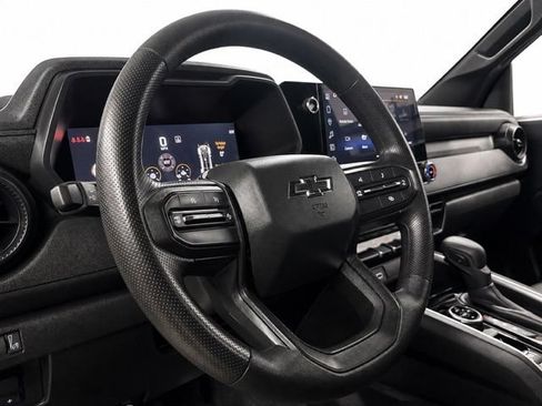 Used 2024 Chevrolet Colorado Trail Boss w/ LPO, Dark Essentials Package AWD/4WD image 37