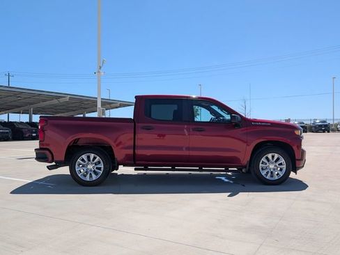 Used 2020 Chevrolet Silverado 1500 Custom w/ Custom Value Package image 6