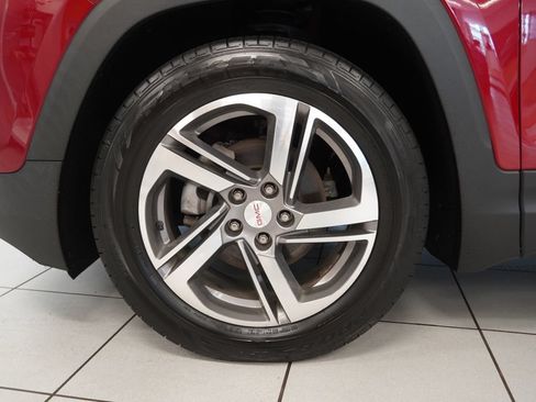 Used 2021 GMC Terrain SLT FWD image 17