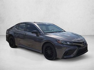 Used 2024 Toyota Camry SE FWD video 3