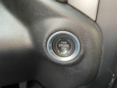 Used 2019 Chevrolet Silverado 1500 RST image 21