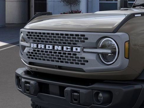 New 2025 Ford Bronco Badlands w/ Sasquatch Package image 45