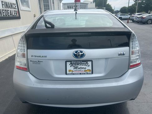 Used 2011 Toyota Prius Two FWD image 6