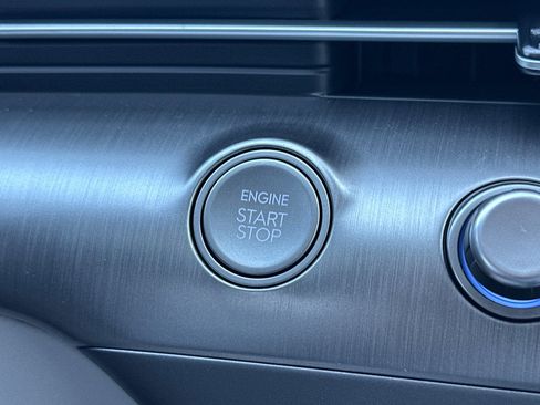 New 2026 Hyundai Kona SE image 22