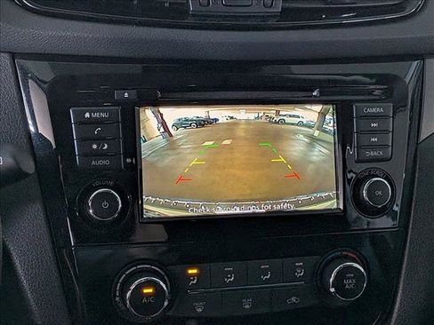 Used 2020 Nissan Rogue Sport S w/ Appearance Package FWD image 14