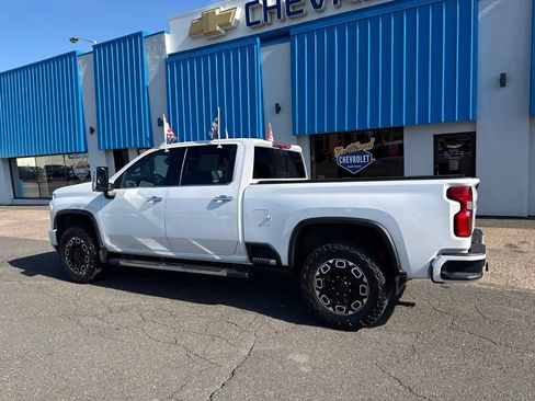 Used 2023 Chevrolet Silverado 2500 High Country w/ Z71 Off-Road Package AWD/4WD image 15