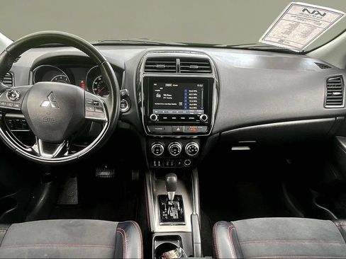 Used 2024 Mitsubishi Outlander Sport AWD image 7