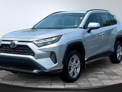 Used 2022 Toyota RAV4 XLE w/ Convenience Package