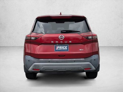 Used 2021 Nissan Rogue SV FWD image 7