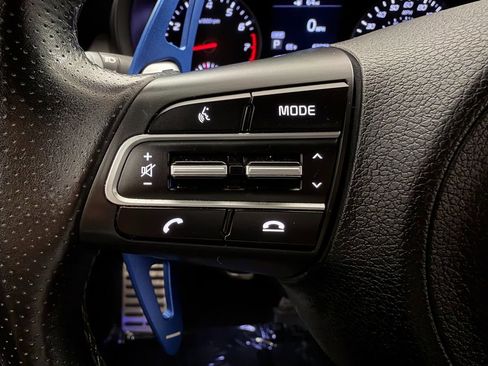 Used 2018 Kia Stinger GT image 12