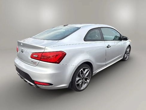 Used 2014 Kia Forte Koup SX FWD image 5