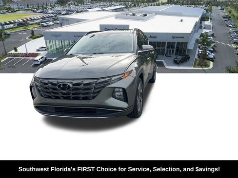 Used 2022 Hyundai Tucson Limited FWD image 2