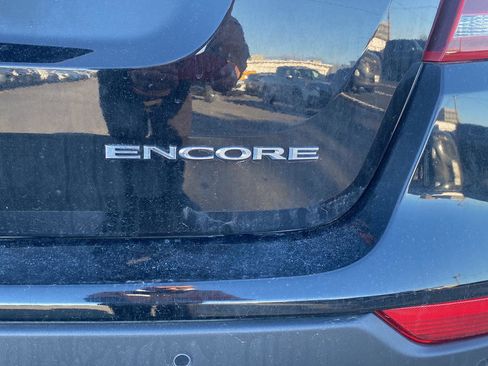 Used 2019 Buick Encore Essence w/ Safety Package II image 10