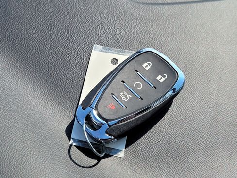 Used 2023 Chevrolet Malibu LT FWD image 11