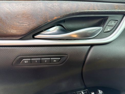 Used 2018 Cadillac XTS Luxury FWD image 17
