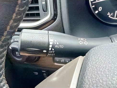 Used 2023 Nissan Titan Platinum Reserve w/ Off Road Protection Package AWD/4WD image 22